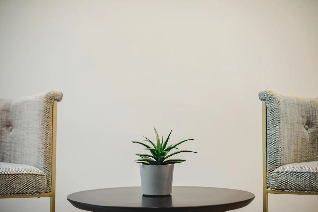 לרנקה Roseum Boutique Hotel 3*,